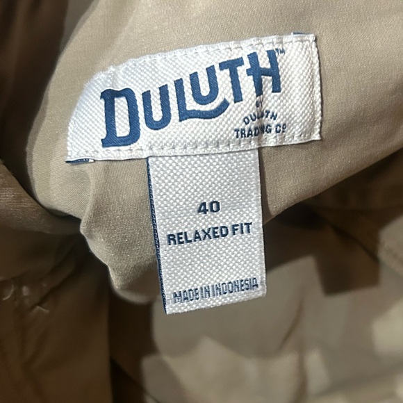 Duluth Men’s Shorts - Picture 2 of 3